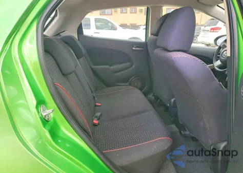 2012 Mazda Mazda2 z USA, uszkodzony, nr VIN JM1DE1LY4C0142852